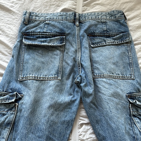 Zara Jeans - 8 - Picture 2 of 2